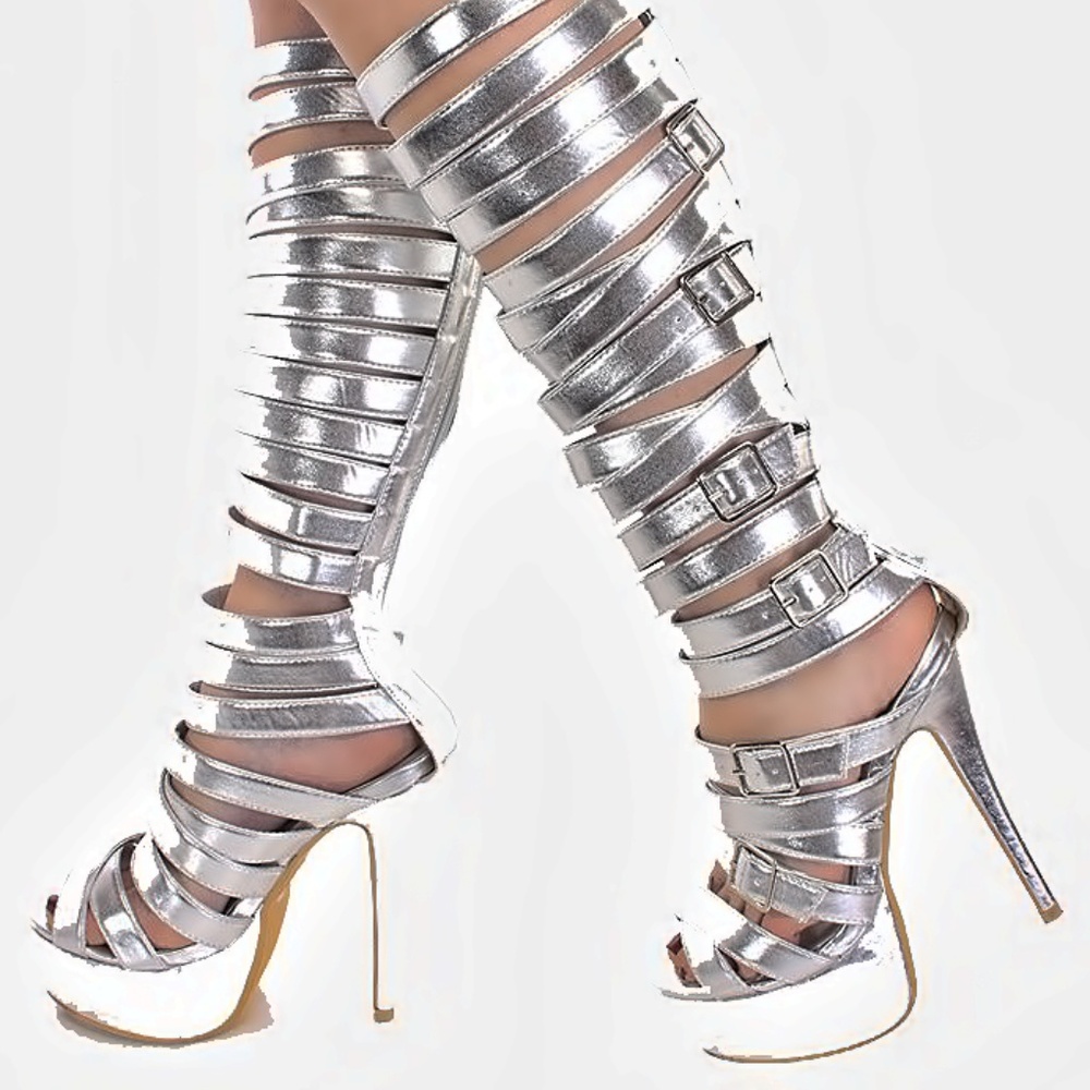 YOKI SENATOR HEELS